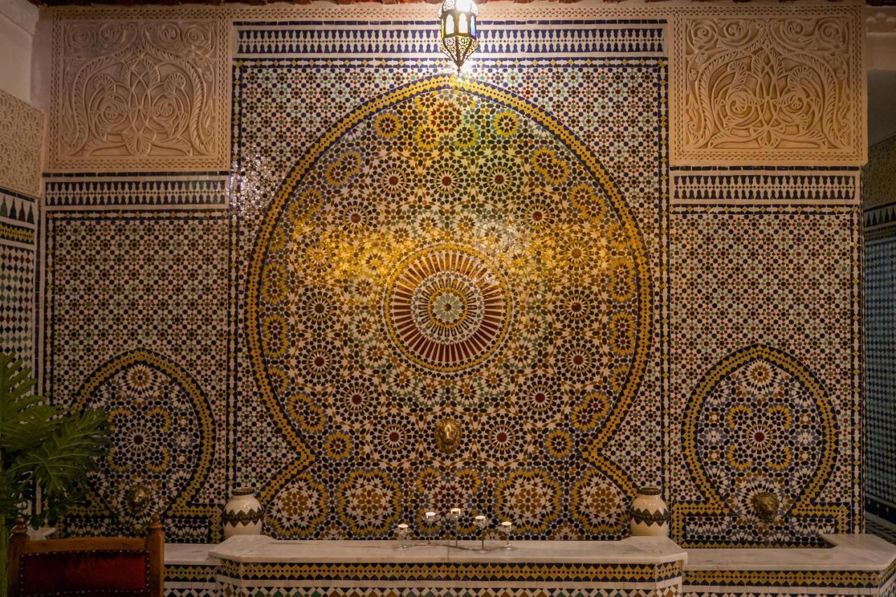 Riad Anis เฟส ภายนอก รูปภาพ