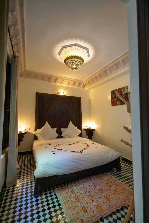 Riad Anis เฟส ภายนอก รูปภาพ