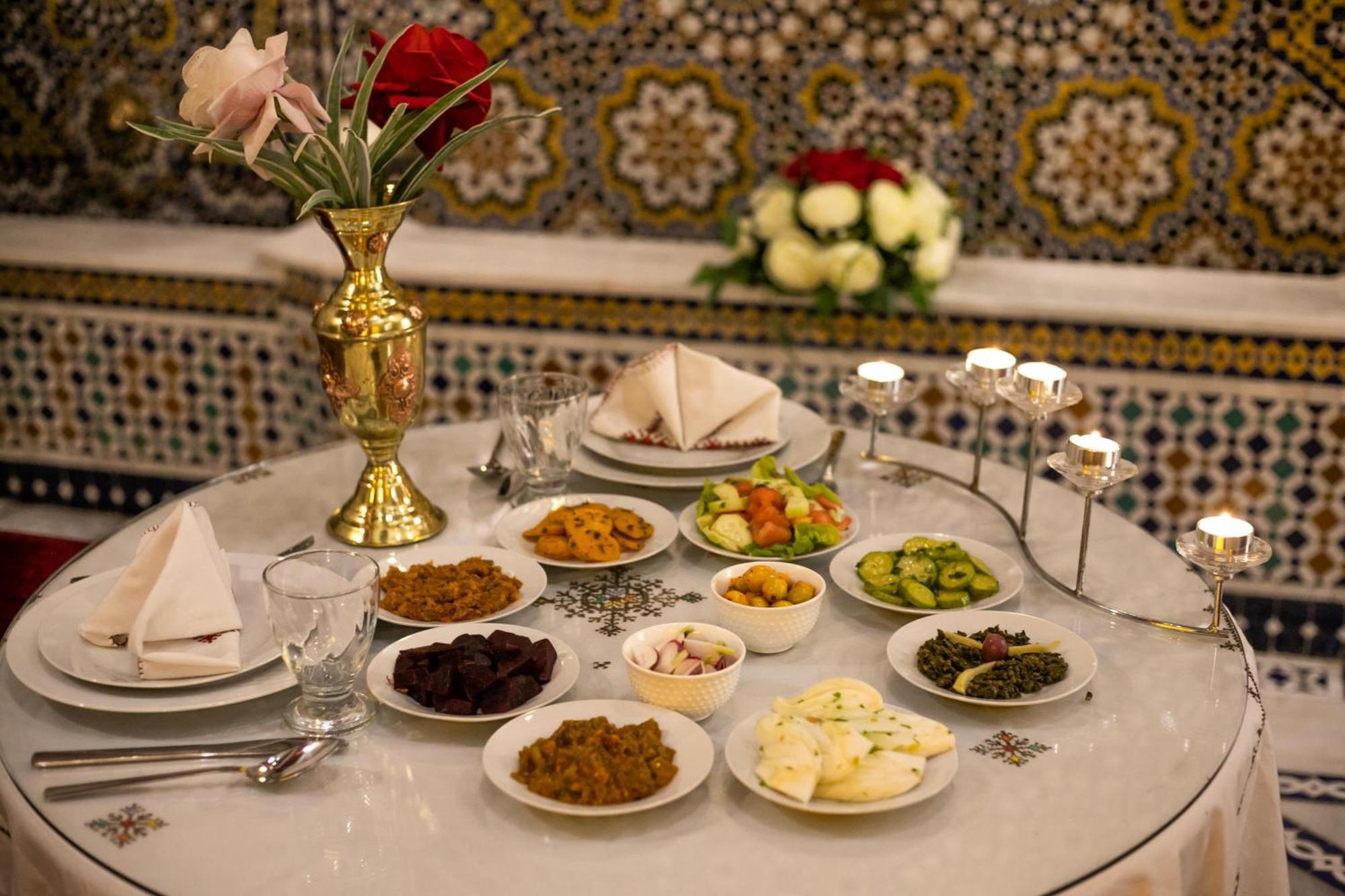 Riad Anis เฟส ภายนอก รูปภาพ